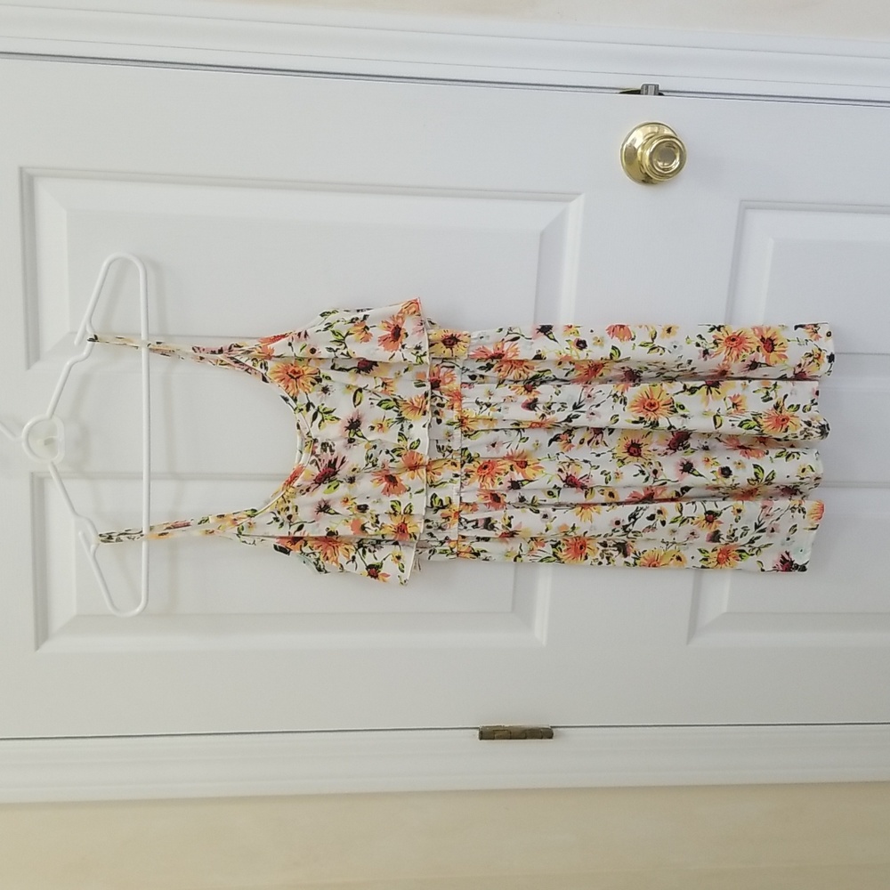 American Rag dress, S, pretty yellow floral, adjustable straps